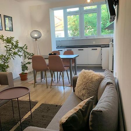 Abby Apartmentz Τούζλα Εξωτερικό φωτογραφία