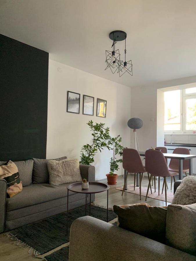 Abby Apartmentz Τούζλα Εξωτερικό φωτογραφία